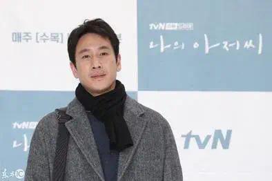 影响力巨大！韩国娱乐圈因李善均去世暂停活动