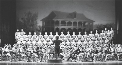 1965年8月，《长征组歌》首演。这是《长征组歌》之《遵义会议放光辉》（资料照片）。　　新华社记者 李保国摄