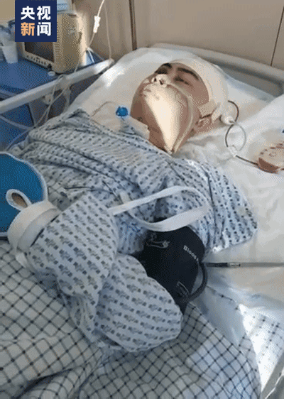 《狂飙》安欣原型找到了！现实比电视剧更惊心动魄