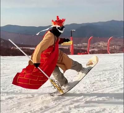 戲冰雪的顯眼包都來(lái)河北了 雪場(chǎng)歡樂(lè)星球等你打卡