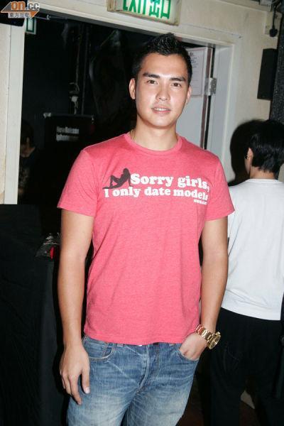 张柏芝二弟近照曝光 壮硕身形引热议