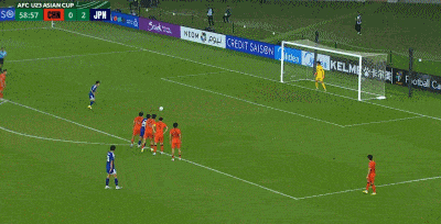 心疼！U23国足多人抹泪，李昊伤心掩面，王钰栋神情落寞+哭着谢场 创造队史最佳成绩