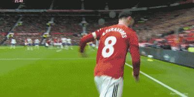 曼联复仇维拉稳守英超积分榜前三 B费创队史助攻纪录