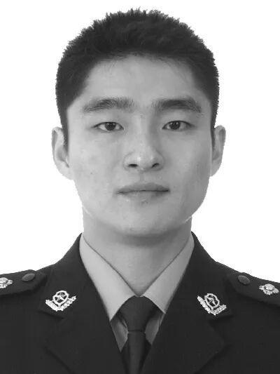 江苏淮安39岁民警张建文因公牺牲