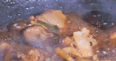 炖肉加错一物毁全锅，10人8个犯这错，肉香不嫩全白忙