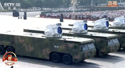 艦載防空武器成體系亮相專家解讀 構(gòu)建海上防護(hù)鐵幕