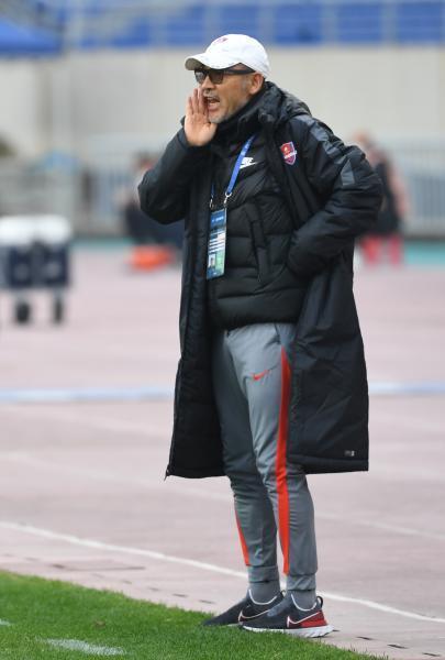韩国教练到底靠不靠谱 韩流退去留启示