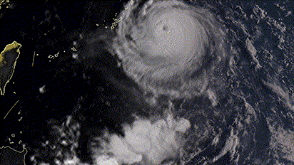 强台风“轩岚诺”抵达日本冲绳致3000余户居民停电