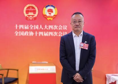 建议破解农村小学“隐性偏科” 优化师资配置