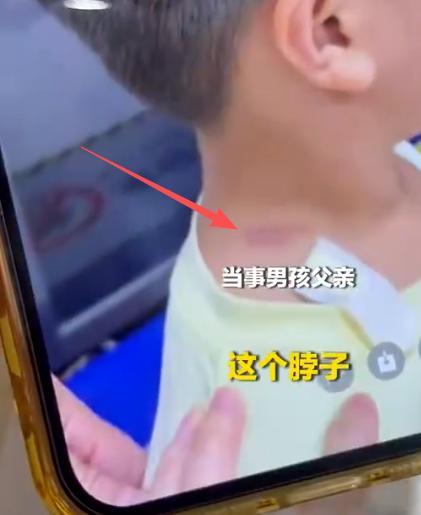 摸臀事件男童父亲正式委托律师代理 维护孩子权益