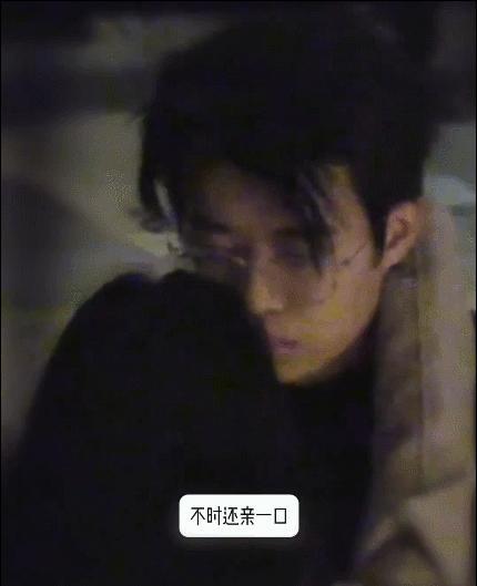 雷淞然曾承认有女友 甜蜜互动登热搜