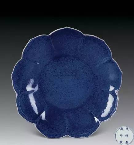 历代皇帝梦寐以求的瓷器 —— “洒蓝釉” 