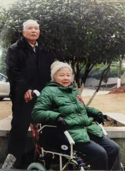 86歲老人十年后捐遺體和妻子重逢 生死不渝的醫(yī)者之愛(ài)