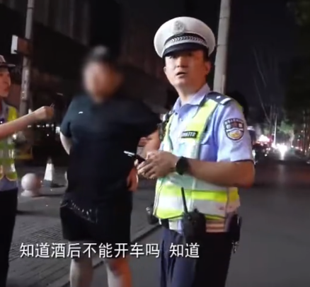 “就勻了個杯中酒,！” 男子酒駕被查連稱后悔