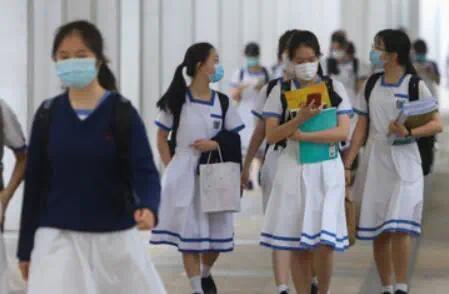 晚报|外交部：美国哪来底气批中国、女足晋级奥运 