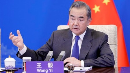 Wang Yi: China unterstützt Sicherheitsdialog zwischen NATO, EU und Russland