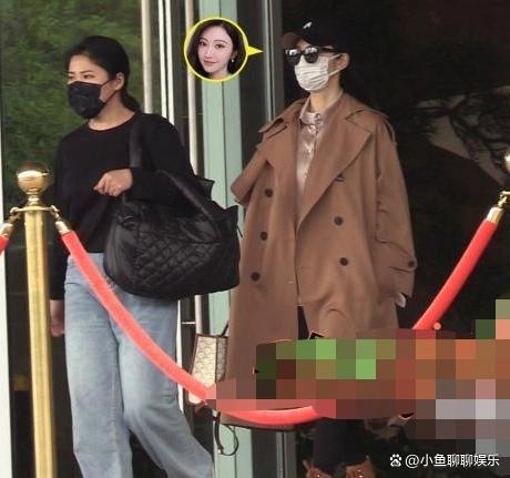 景甜风波后首露面现身 “私密照”不是她的错希望甜甜早日进组远离纷争