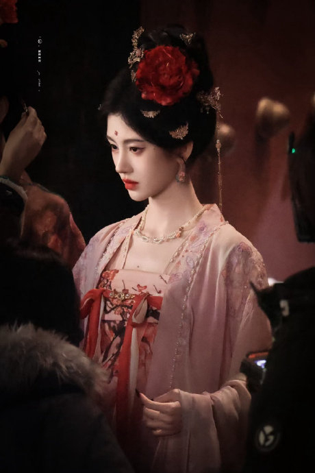 露芜衣心脏是雾妄言的