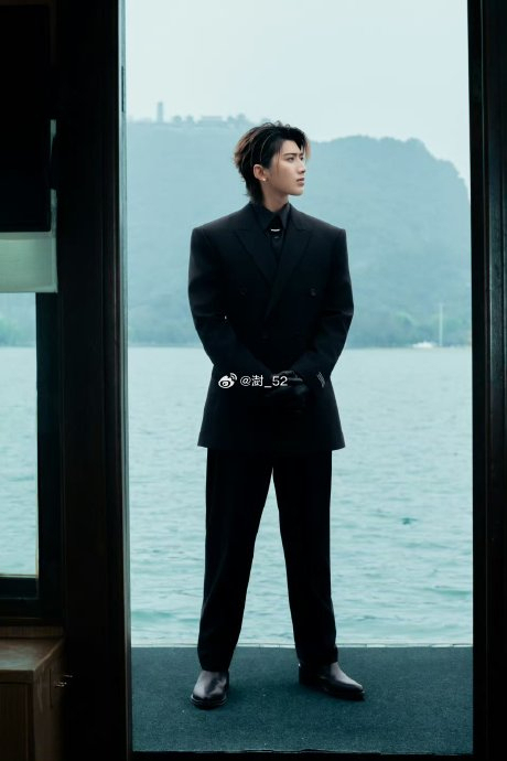 蔡徐坤的运动系质感美学