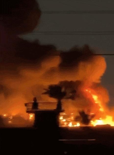 伊朗核设施遭袭现场画面 未发生放射性泄漏