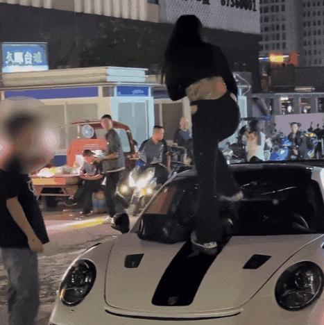 “抓小三怒踩保時(shí)捷”系租車(chē)公司虛構(gòu) 虛構(gòu)情節(jié)博眼球