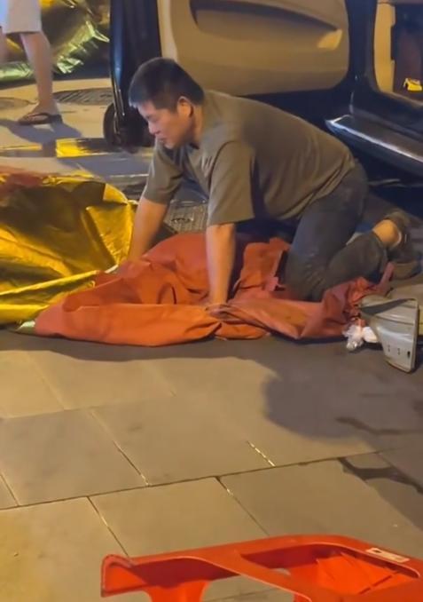 福建泉州：寶馬車主沖卡撞人襲警