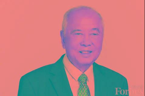 放弃千亿家产后悔了亚洲顶级富四代回归豪门版权游上演