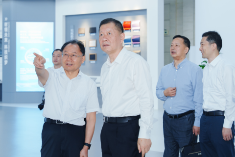 湖北省慈善总会会长陈天会率队走访东风汽车公司