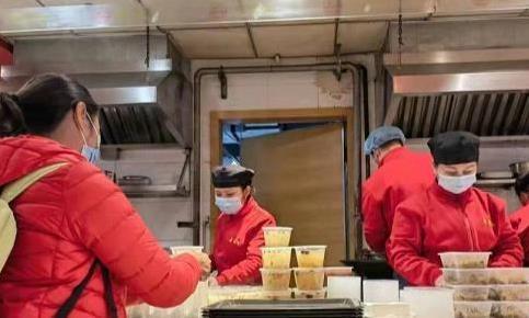 武汉90年豆皮老店，味道勾人回忆，却少了烟火气？