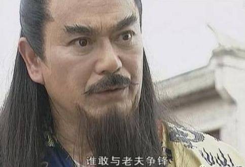 1998年参演香港武侠电影《风云雄霸天下》,获得第18届香港电影金像奖