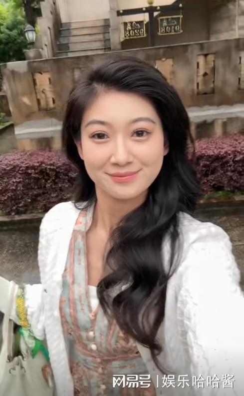 网传张露文用"花蕾计划"敛财 网友梳理赵梓婷直播内容重点