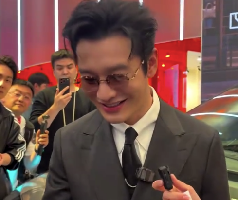 黄晓明谈考博士：今年考不上明年再考