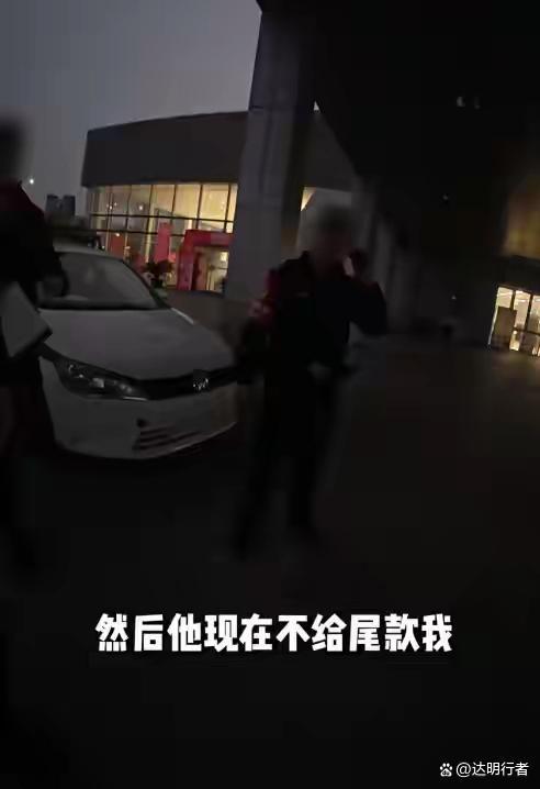 民警调解千里送发动机纠纷频爆金句 正义之声温暖人心