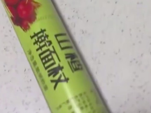 山楂擀面杖?女子网购擀面杖收货发现买成山楂卷