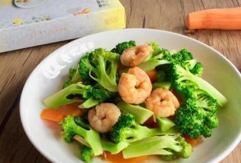 家常虾菜超简单，4种做法鲜到爆，你最爱哪一口？