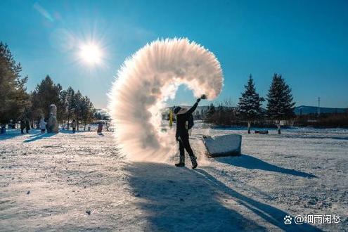 来黑龙江漠河赴冰雪之约 探寻北极村的纯净与奇迹