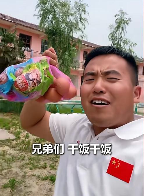 人民日报点赞河南“蹭饭”书记 驻村书记的温暖和成长