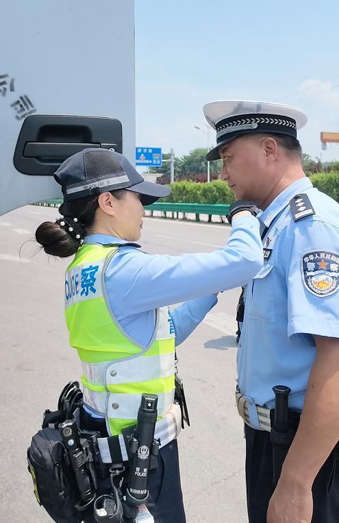 走近济南交警庞漪 直爽背后的坦荡与担当