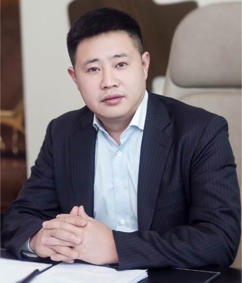 年营收近800亿的蓝润集团实控人戴学斌被刑拘,旗下ST龙大股价连续跌停,陷入业绩债务双重困境