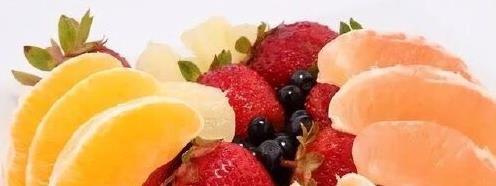 吃完韭菜一小时内，这3类食物要谨慎食用！