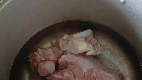 一碗排骨藕汤，足以温暖湖北游子的心