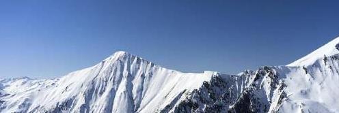 珠峰早被登顶，为什么玉龙雪山比其低3000多米，却至今无人登顶？