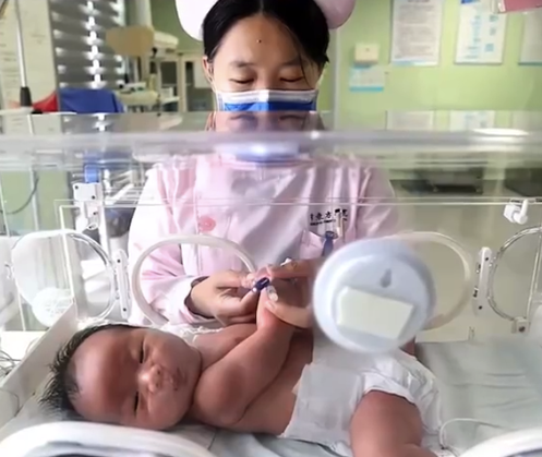 多省将无痛分娩纳入医保 生娃个人仅支付400多元