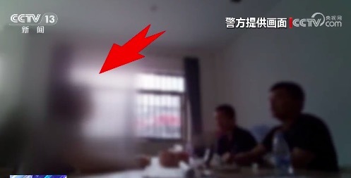 央视起底假军官真骗钱套路：警方苦劝2小时保住女子20万