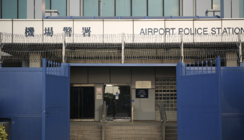 菲律宾抵港航班有乘客包内现金被盗!警方拘捕涉事内地男子