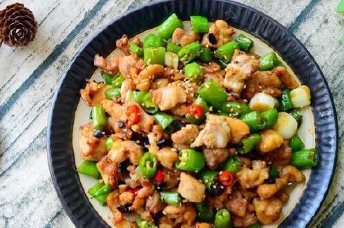 5道家常菜吃一口就上瘾，简单好做，你家餐桌缺哪道？