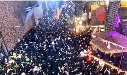 梨泰院踩踏事故死亡人数升至155人 