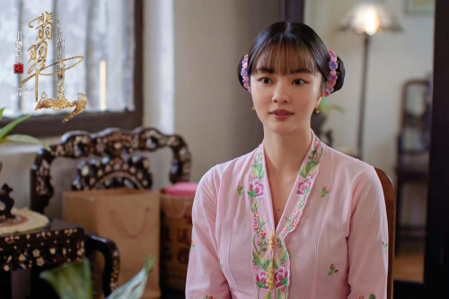 《小娘惹之翡翠山》热播 黄暄婷成恶女面具下的清醒者