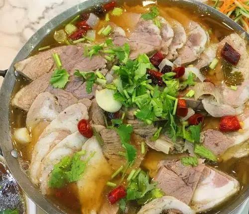 太原6大名吃，全是晋菜的招牌，山西人吃不腻，外地人吃了也爱上