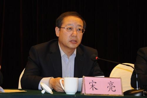 甘肃原副省长宋亮被决定逮捕 曾在内蒙工作达32年